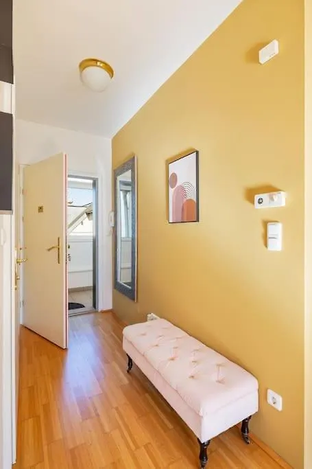 Dry Flower Apt. / 2Br. / Rooftop / New Vienna Austria