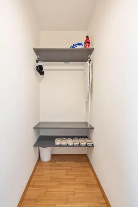 Dry Flower Apt. / 2Br. / Rooftop / New Vienna